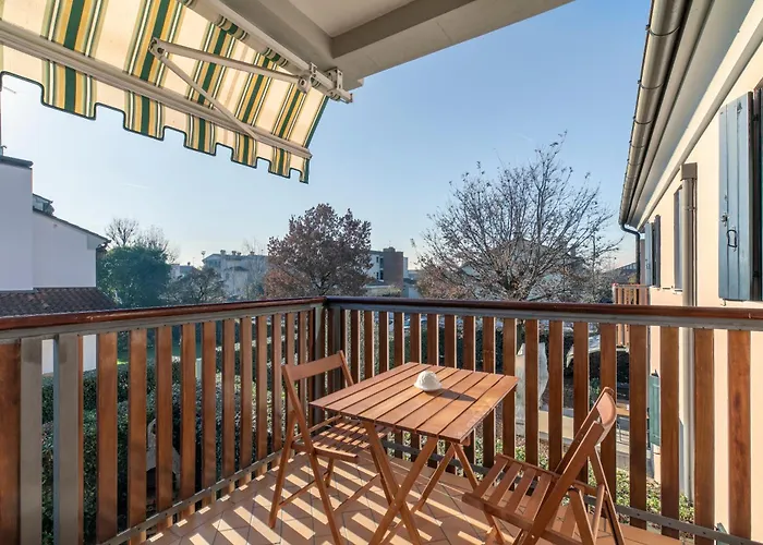 Ghirada Duplex By Welc * Treviso